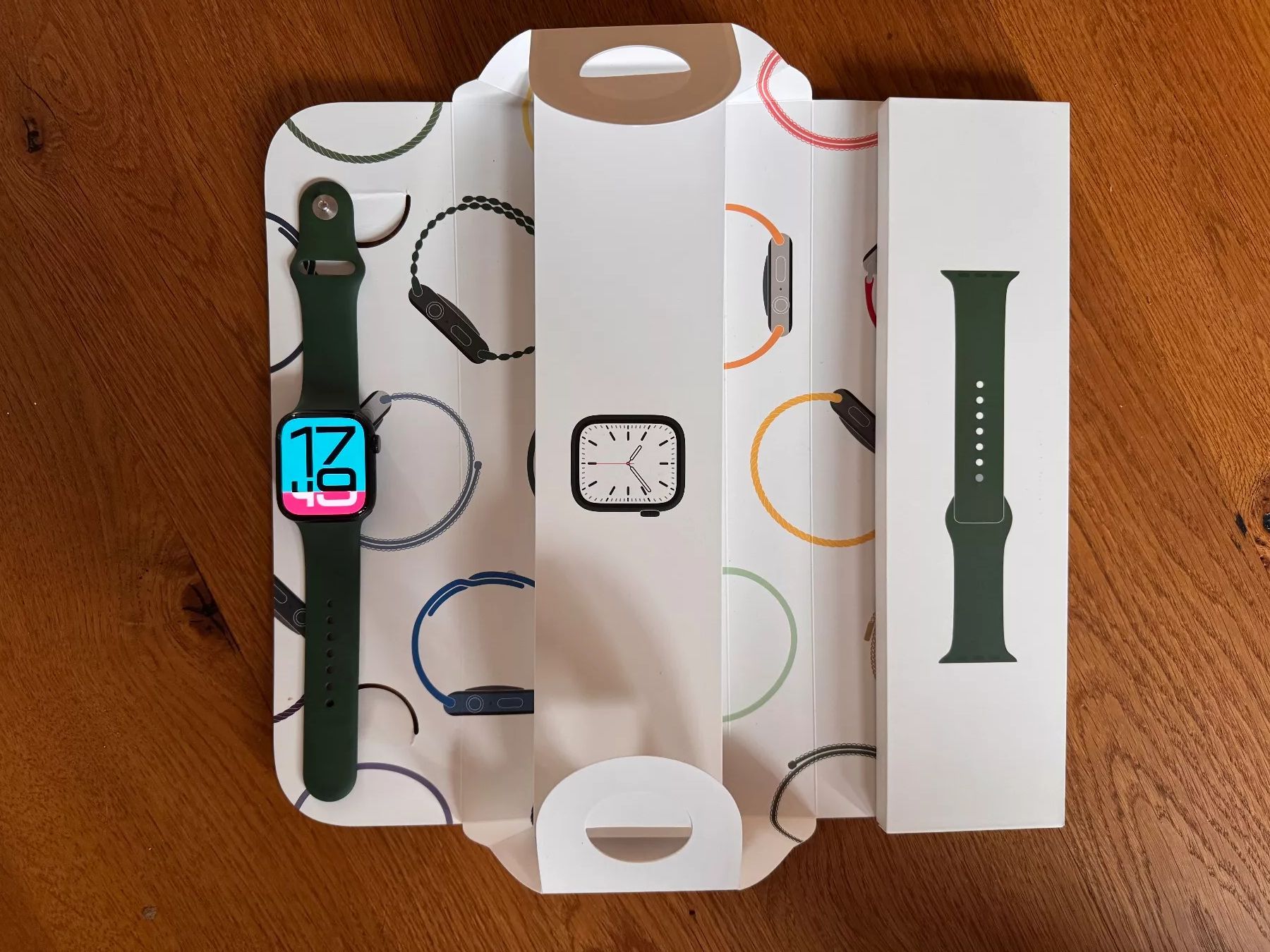 Apple Smartwatch: Apple Watch Series 7 GPS + Cell – Usato da Herzogenbuchsee venduto da Ameister
