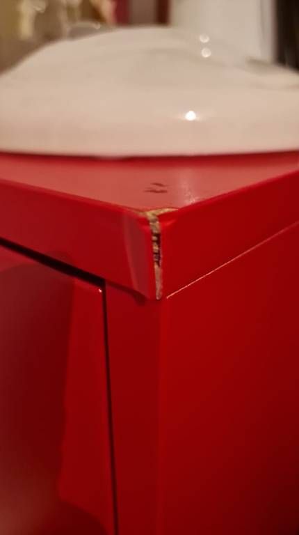 Ikea Mobili per bagno: Petit meuble de rangement rouge  pratique et moderne – Usato da Ostermundigen venduto da Gaia_5c 1