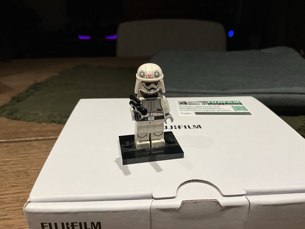 Lego Kit di costruzioni: LEGO® Star Wars AT-DP Pilot Minifigure Rebels Imperial Comba – Usato da Bellinzona venduto da Andreea90