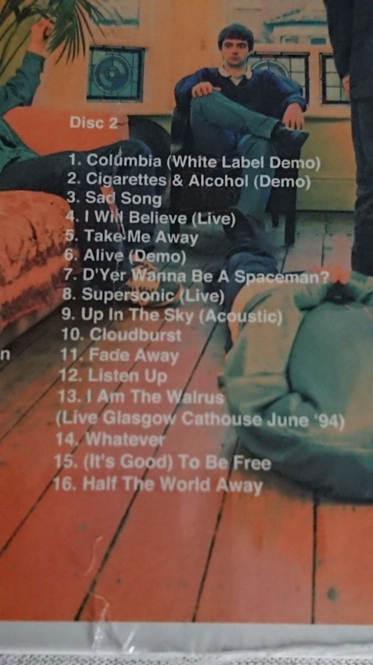 CD: Oasis / Definitely Maybe – Nuovo e nell'imballaggio originale da Cortaillod venduto da signep 4