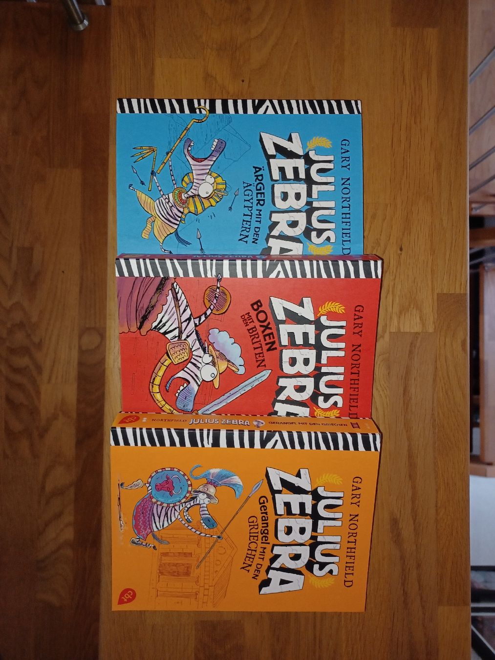 Livres: Julius Zebra, 3er Set, neu – Neuf (Voir description) à Buchberg par Tschosie