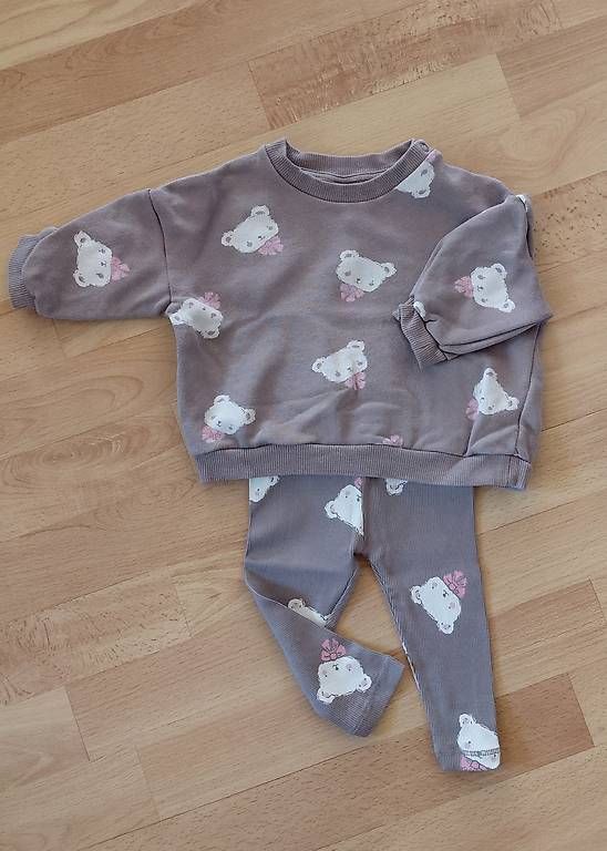 Lotti & Set di vestiti: Kleiderpaket Grösse 68 Herbst/Winter – Usato da Reinach AG venduto da Ramonii 2