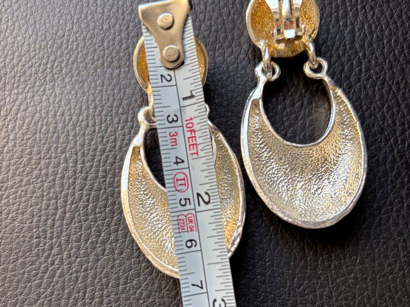 Orecchini pendenti & Orecchini a lobo: Clips d'oreilles vintages style moderniste – Usato da Peseux venduto da CharmeCommerce 4