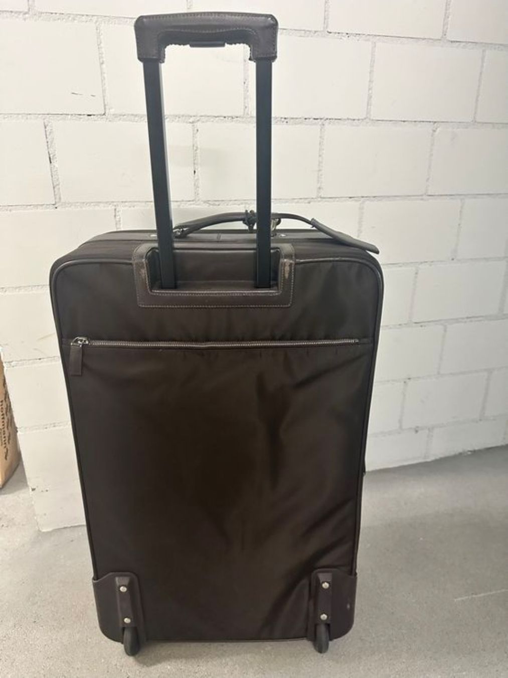 Prada Valigie: Prada Trolley Reise Koffer dunkelbraun – Usato da Allenwinden venduto da Babo2 3