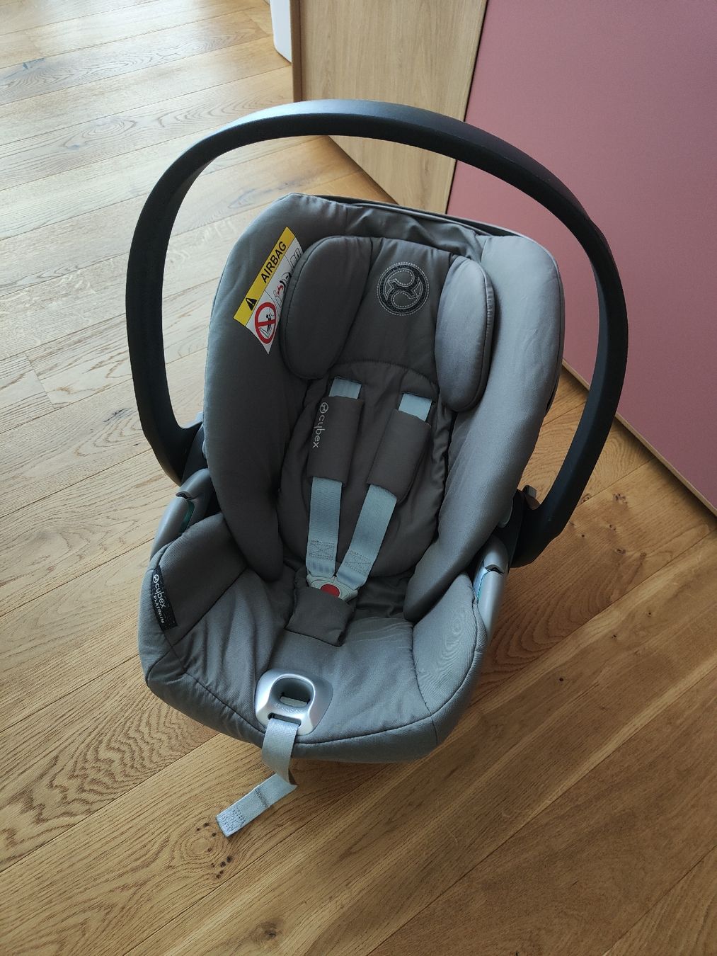 Cybex Seggiolini per auto: CYBEX Cloud Z2 i-Size Babyschale Grau – Usato da Widnau venduto da ral_5fxq