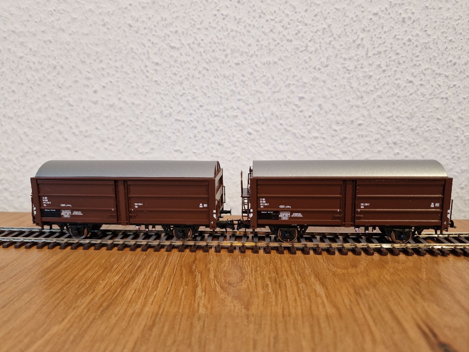 Roco Trains électriques: DSB Güterwagen H0 – Neuf avec emballage d'origine à Matten b. Interlaken par lor_hr9w