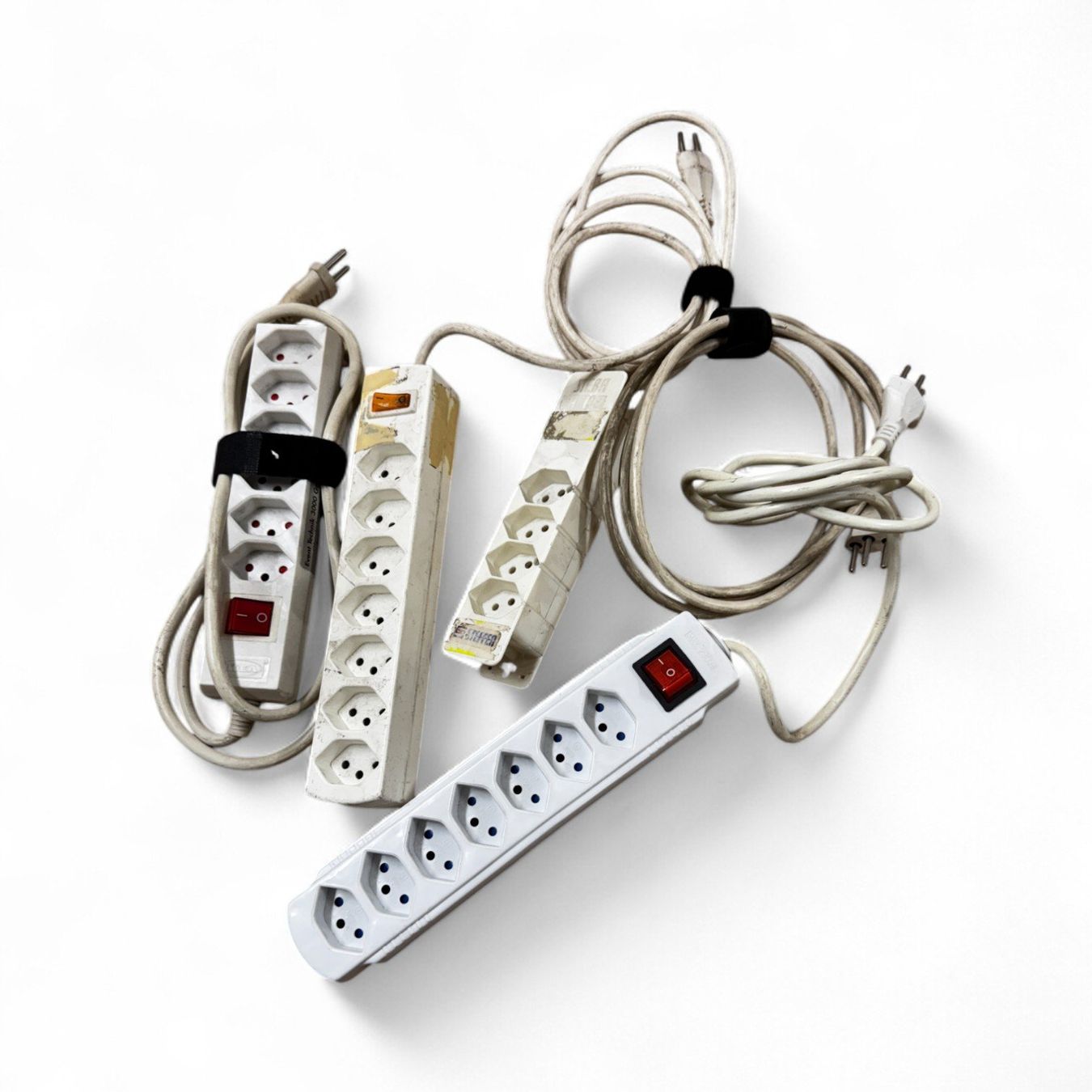 Kabel: 4er Set Steckleisten (X755) – Gebraucht aus Däniken SO von Profog1 1