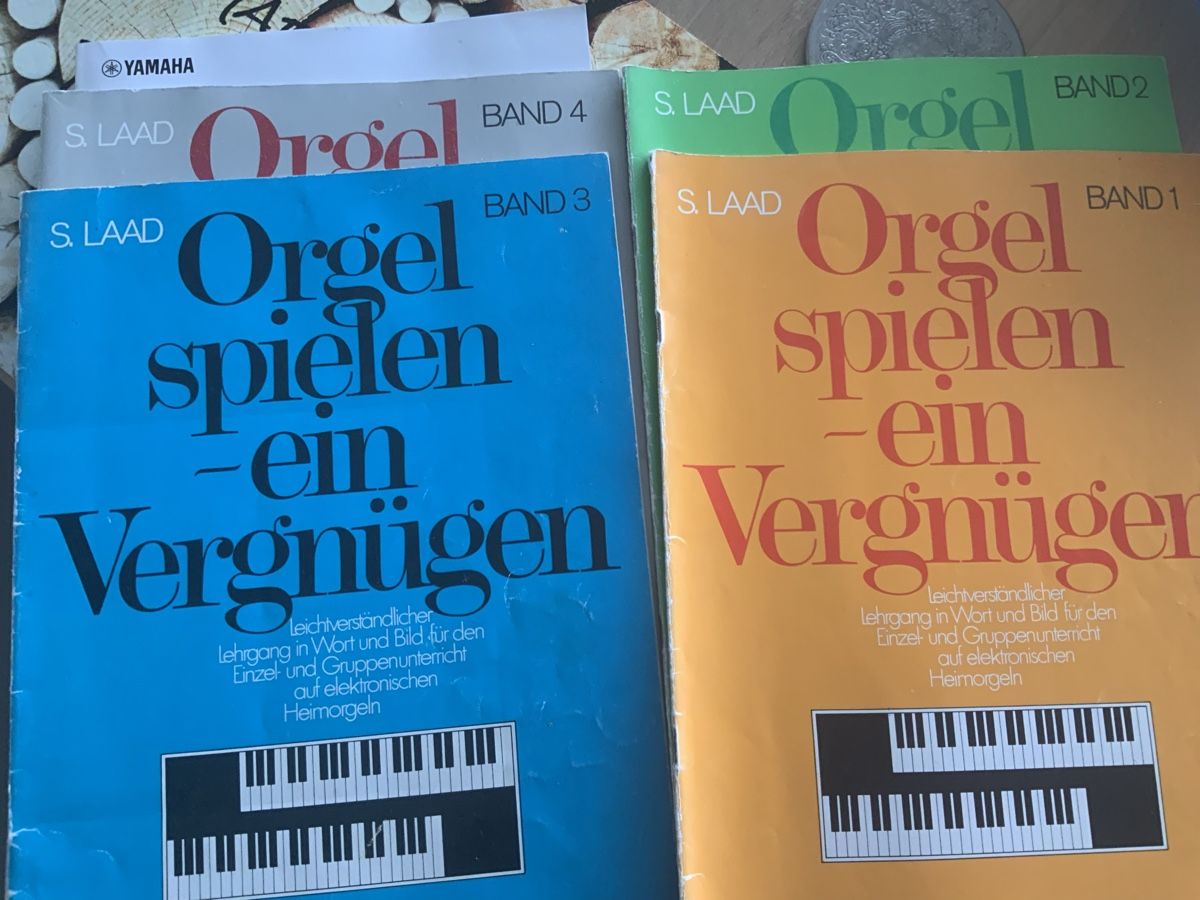 Yamaha Strumenti musicali: Keybord. Genos – Usato da Orselina venduto da rob_8fqr 2