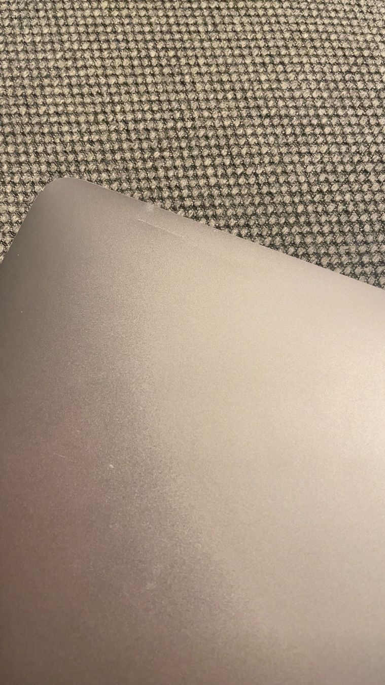 Apple Notebooks: MacBook Pro 13" - Puce M1 - SSD 512 Go - CPU & GPU 8 coeurs – Gebraucht aus Pully von ta571 5