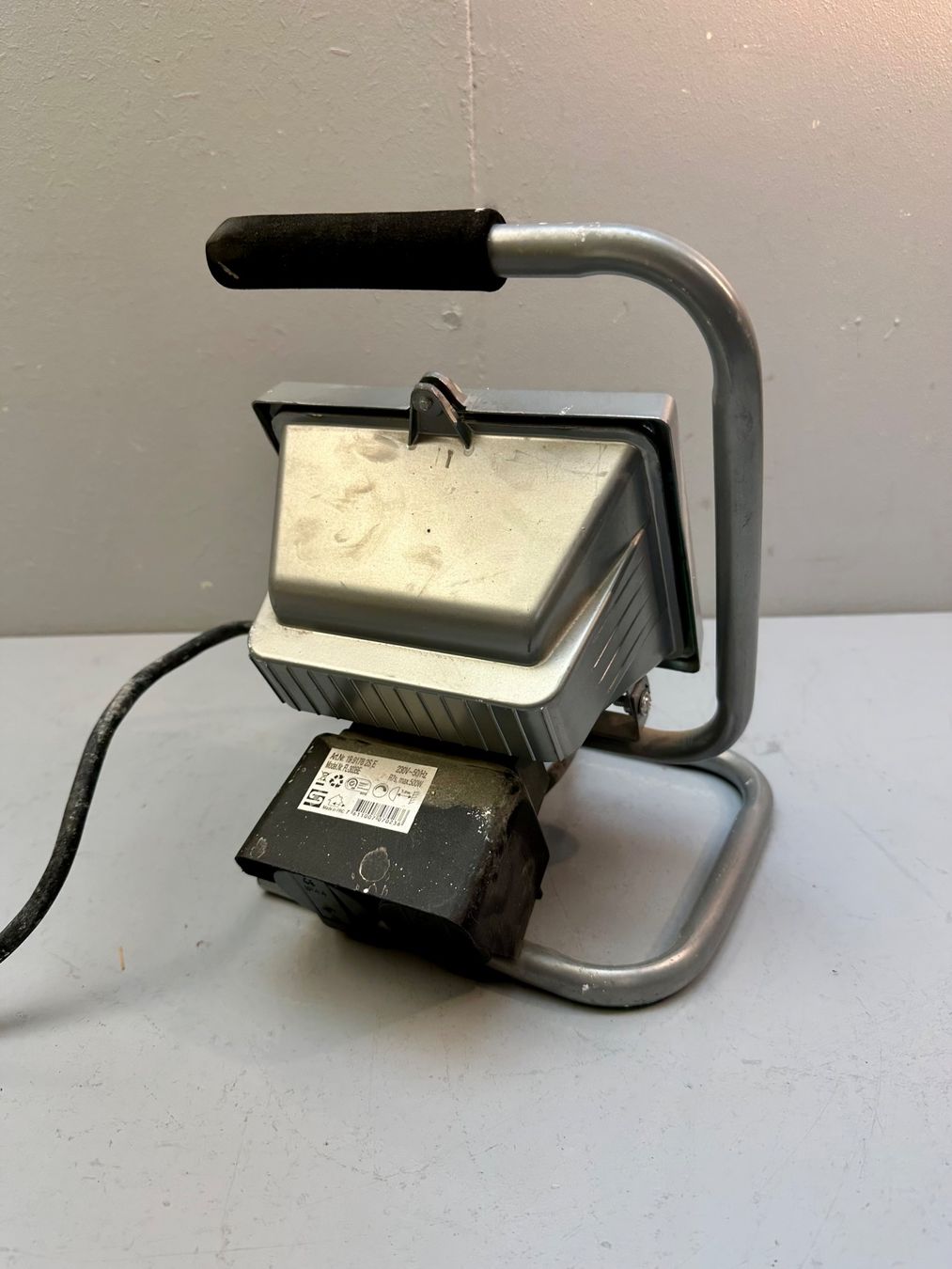 Lampen: BAUSTRAHLER AB 1.- !!! – Gebraucht aus Zürich von NIKI777 2