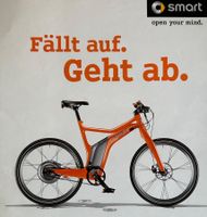 SMART eBike mit Veloträger, Ersatzakku und iPhone.