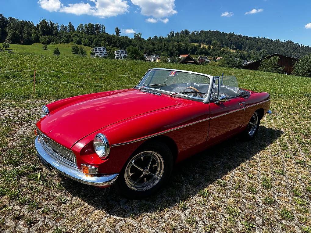 Autos: zu verkaufen MGB – D'occasion à Küssnacht am Rigi par jubaisi 1