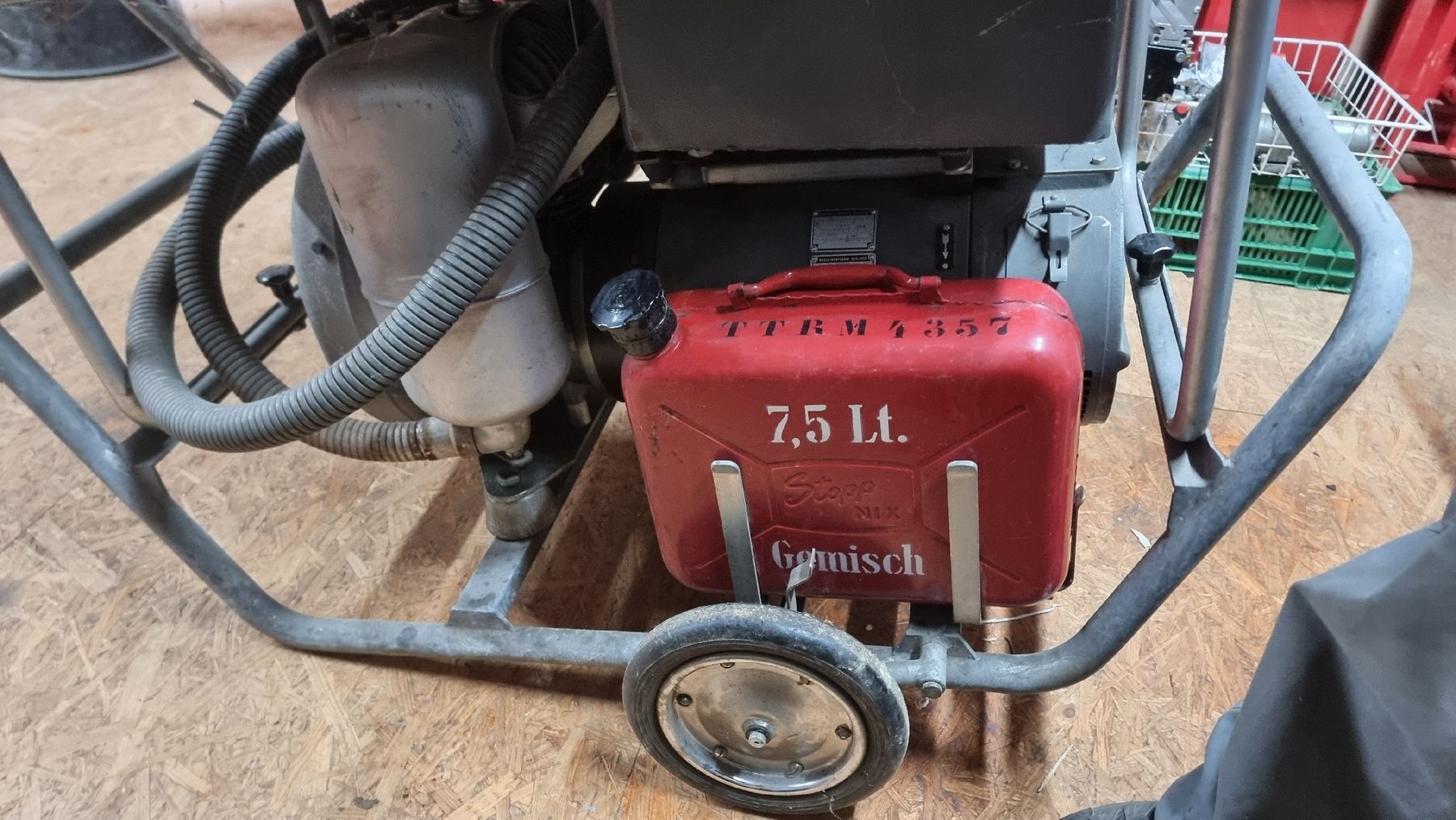Generatori di corrente: Gleichstrom Generator Oerlikon/Sachs – Nuovo (secondo la descrizione) da Oberdiessbach venduto da 56292 4