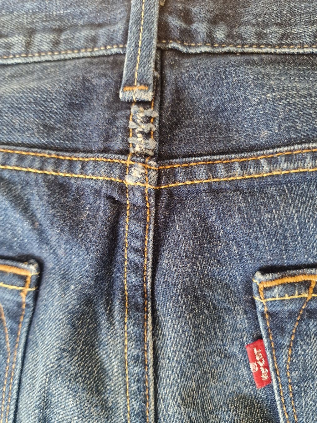 Levi's Jeans: Levi's 32 x 32 Blau – Neu und originalverpackt aus Luzern von Dng 2