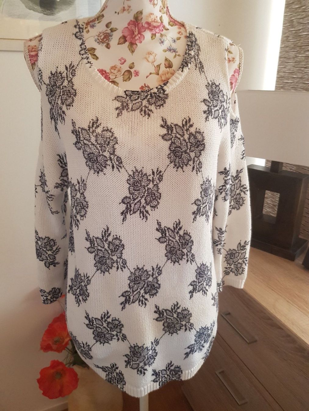 Pullover & Sweatshirts: Pullover  Gr S NP 80 CHF – Gebraucht aus Opfikon von Annanet 1