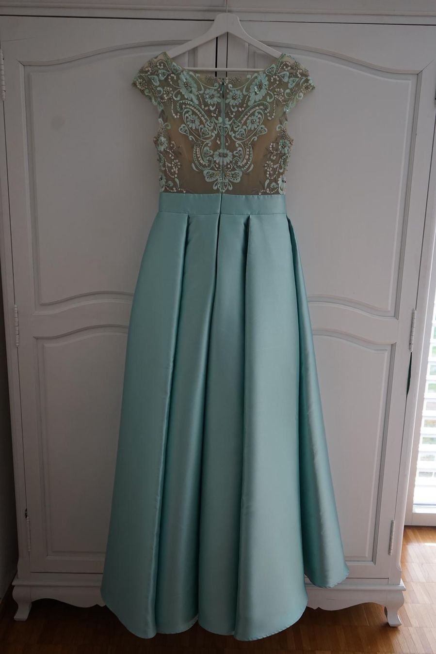Kleider: Festliches Kleid mit Satin, hellblau, 38 – Neu (gemäss Beschreibung) aus Wangen ZH von Benihas 6