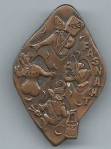 Basler Placchette & Badge: Fasnachtsplakette Basel, "Blaggedde" 1953 (Bronce) – Usato da Zürich venduto da t24_de