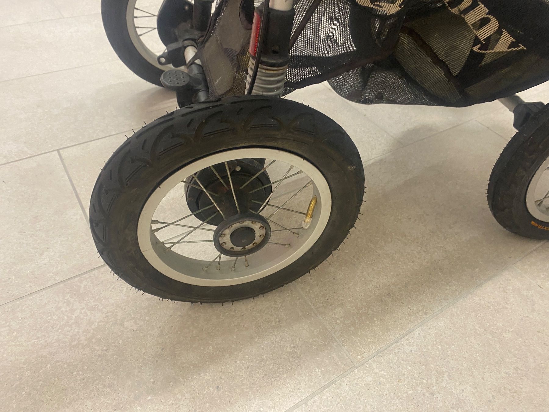 Carrozzine: Quinn Freestyle Kinderwagen – Usato da Küssnacht am Rigi venduto da mir_5tq6 7