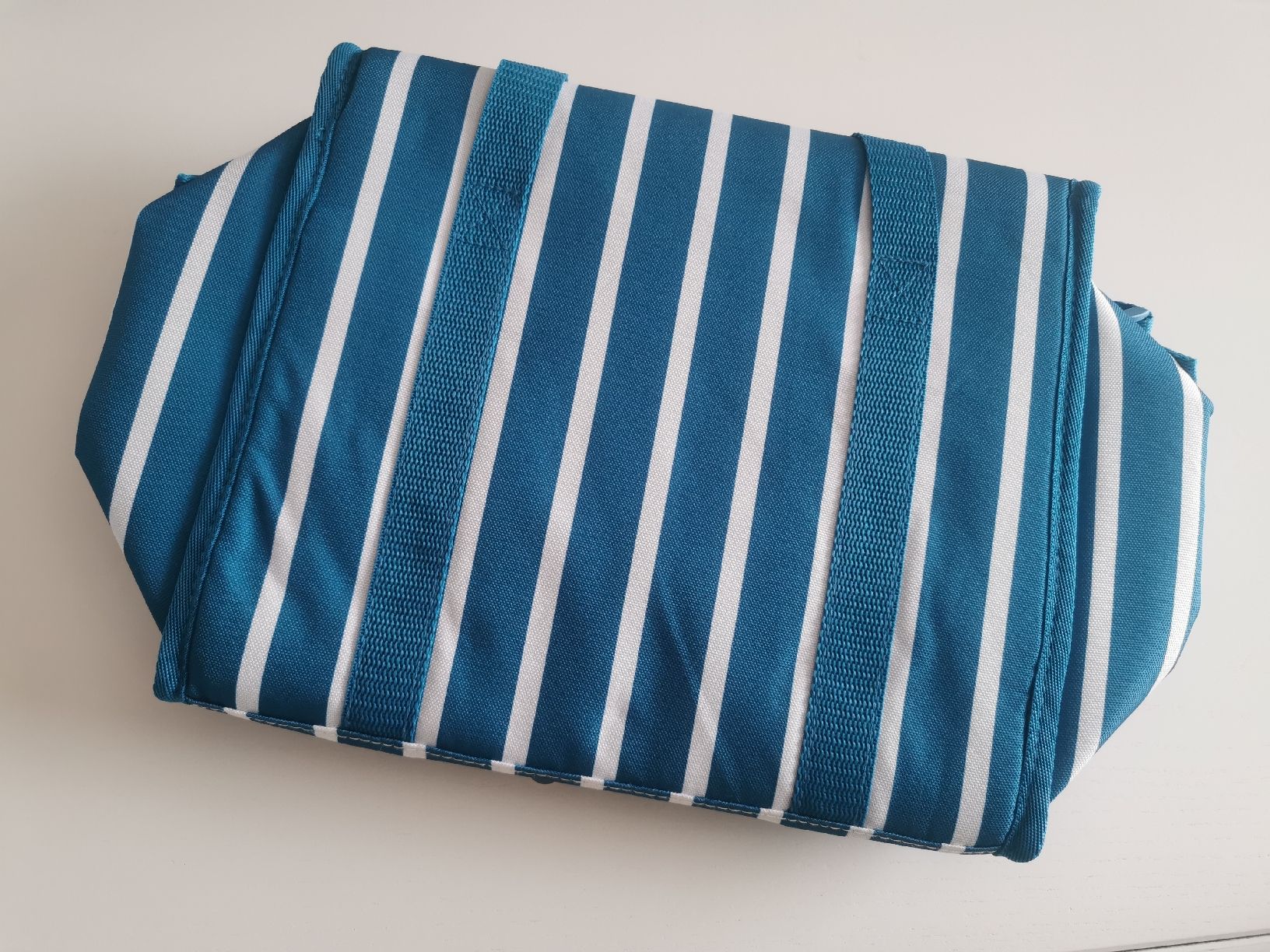 Sacs: Kühltasche gestreift neu  – Neuf avec emballage d'origine à Glattbrugg par riseca 2