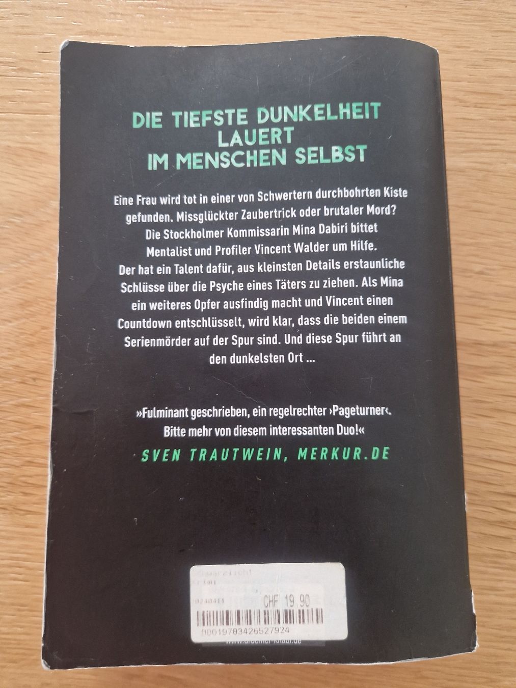 Livres: Buch Schwarzlicht – D'occasion à Pfungen par R-Tunes 1