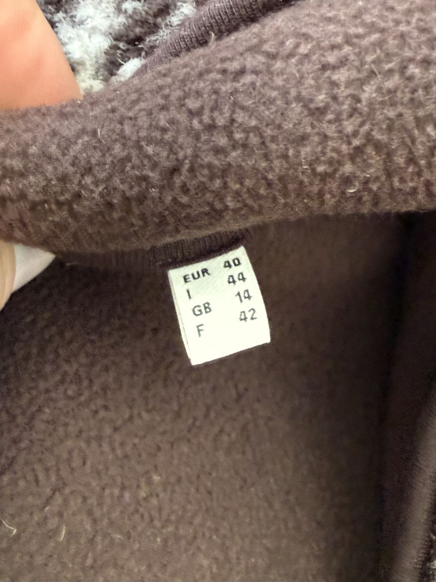 Giacche: Flauschige Jacke/Kapuze, Gr.  40 – Nuovo (secondo la descrizione) da Winterthur venduto da BB1974 1