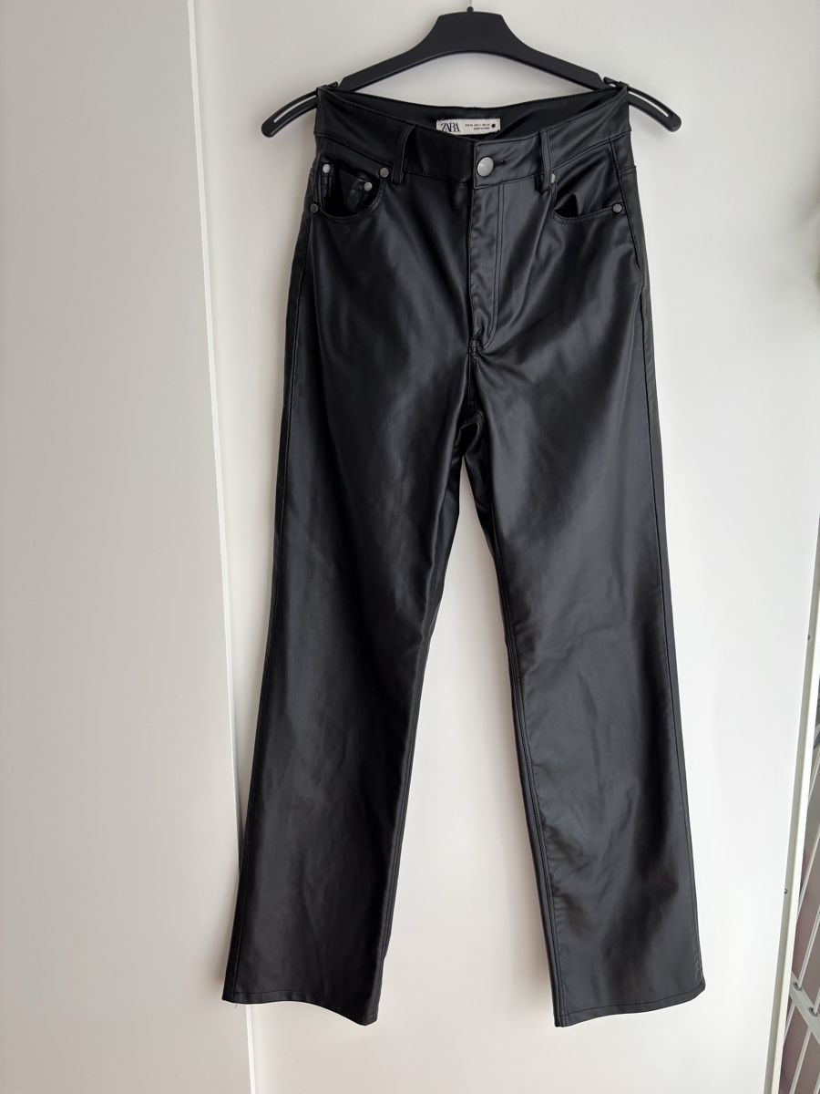 Zara Hosen: Zara Lederhose – Gebraucht aus Winterthur von leimaj
