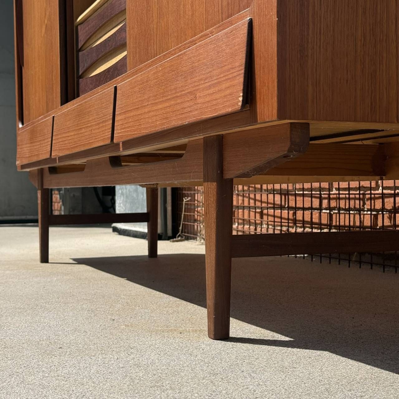 Cassettiere: Mid-Century Teak Sideboard Vintage Kommode #2 – Usato da Oberrieden venduto da Knut8 5