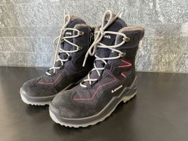 Lowa Winterstiefel