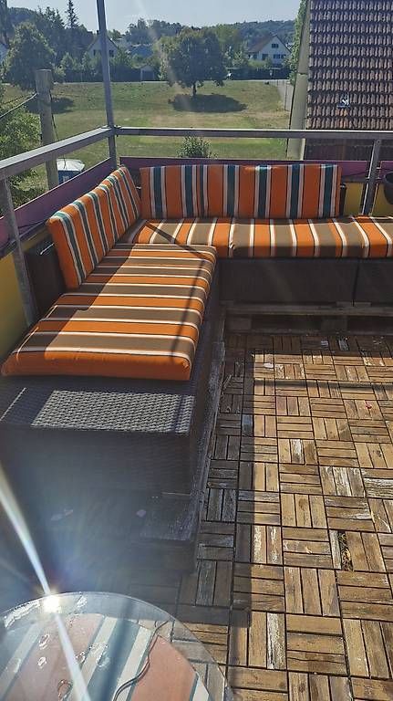 Tavoli: Garten launge mit kleine tisch – Usato da Windisch venduto da elm_5tmf