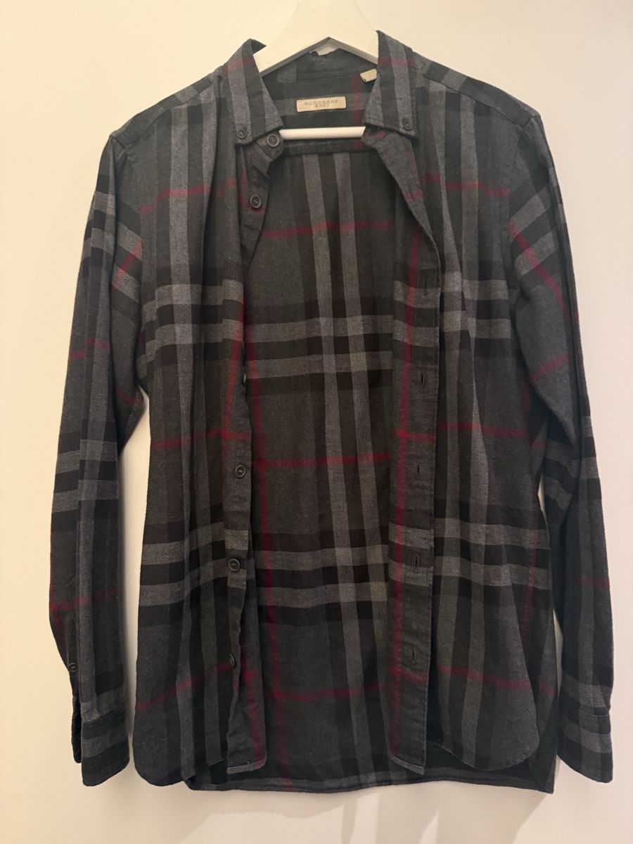 Burberry Camicie: Burberry – Usato da Zürich venduto da nazar__