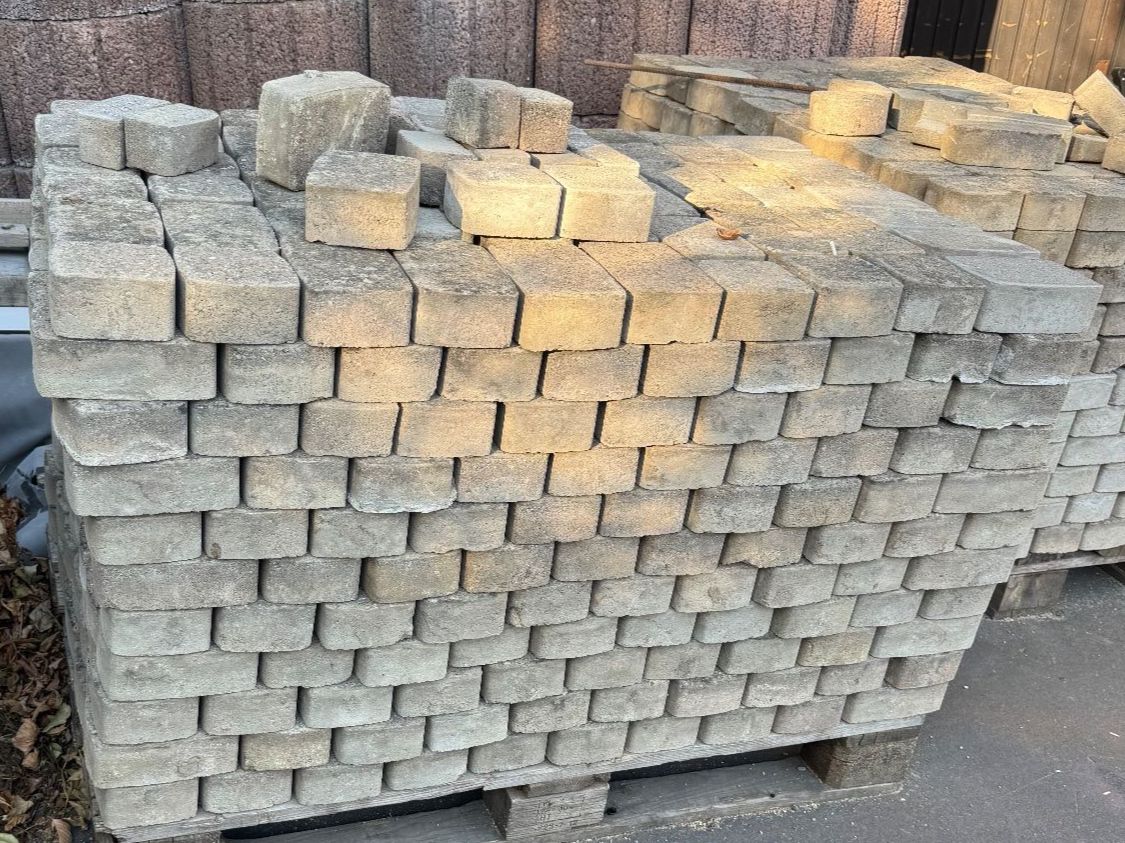 Steine & Dachziegeln: Verbundsteine 6cm – Gebraucht aus Laupersdorf von MB2384 2