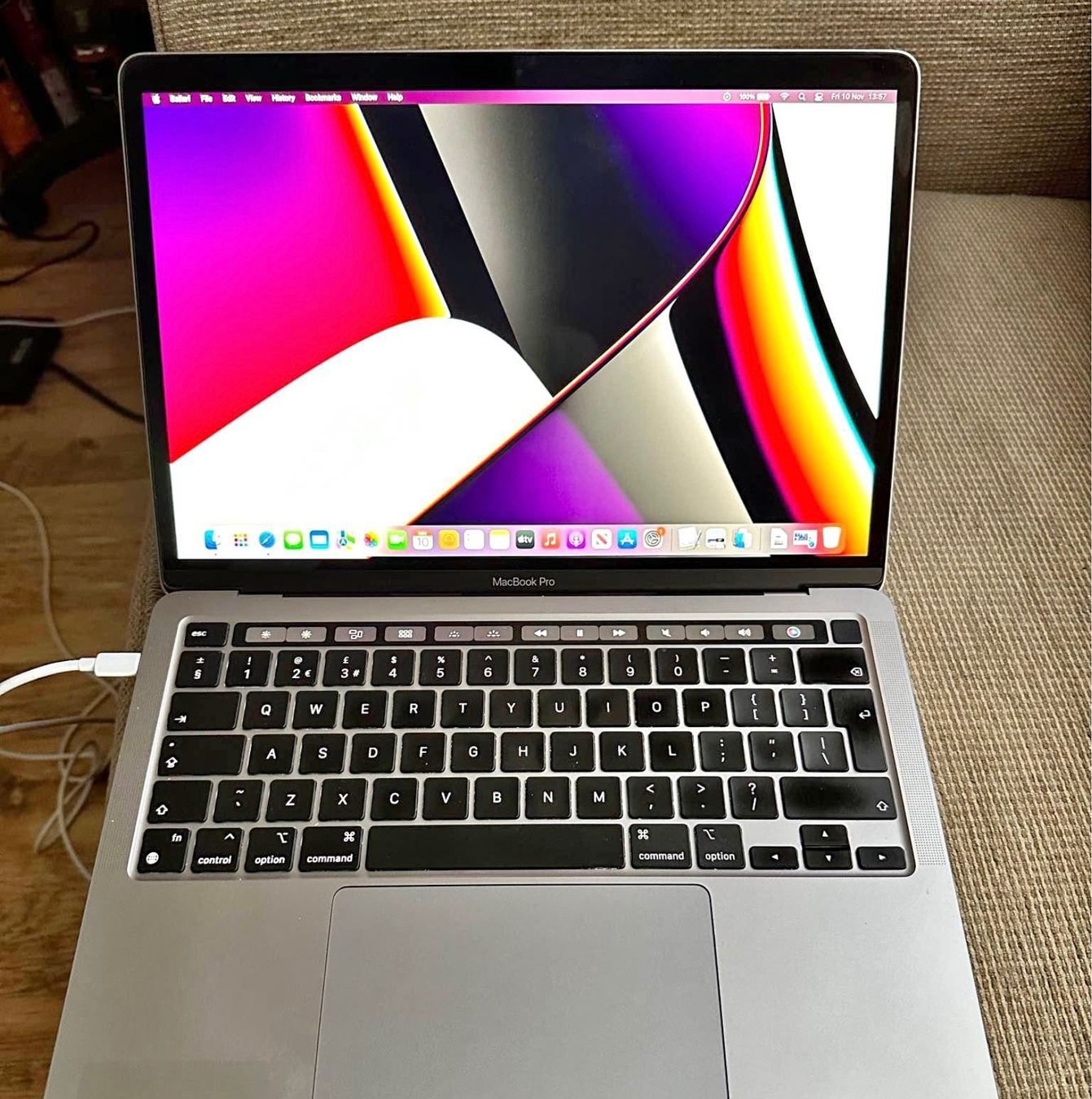 Apple Notebooks: Apple MacBook Pro 2020 M1 13“ – Gebraucht aus Lausanne von  1