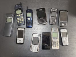Alte Handys - Sammlung für Bastler oder Sammler!
