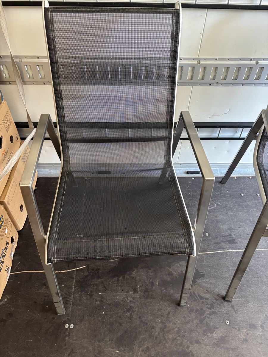Chaises: Gartensthüle – D'occasion à Schöftland par Thina011