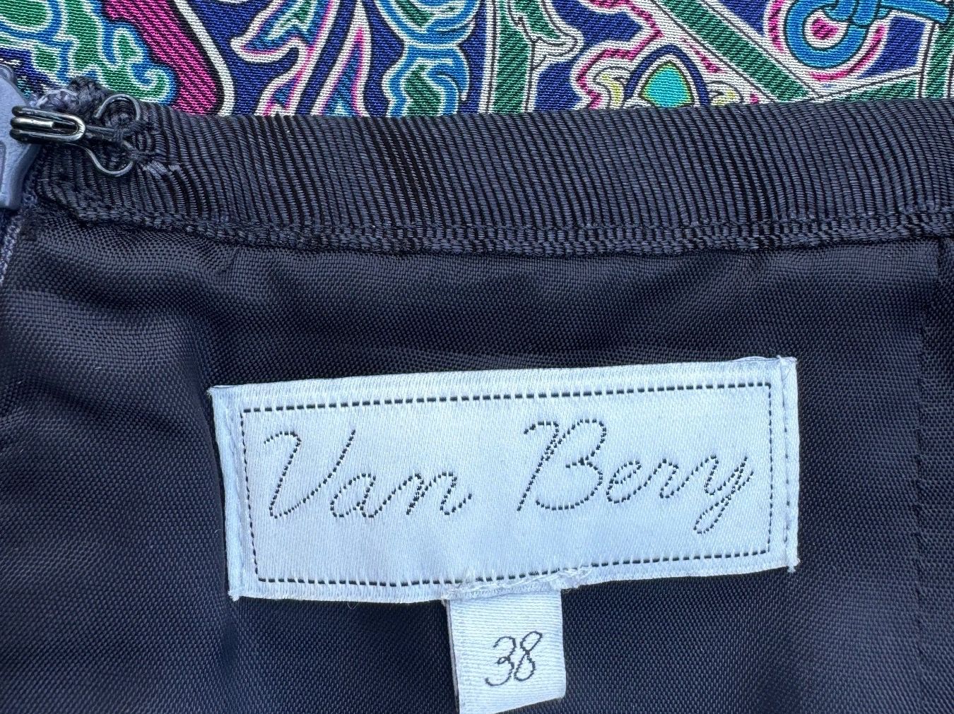 Röcke: Jupe VAN BERRY 38 soie – Neu und originalverpackt aus Arnex-sur-Orbe von cameleonfringant 4