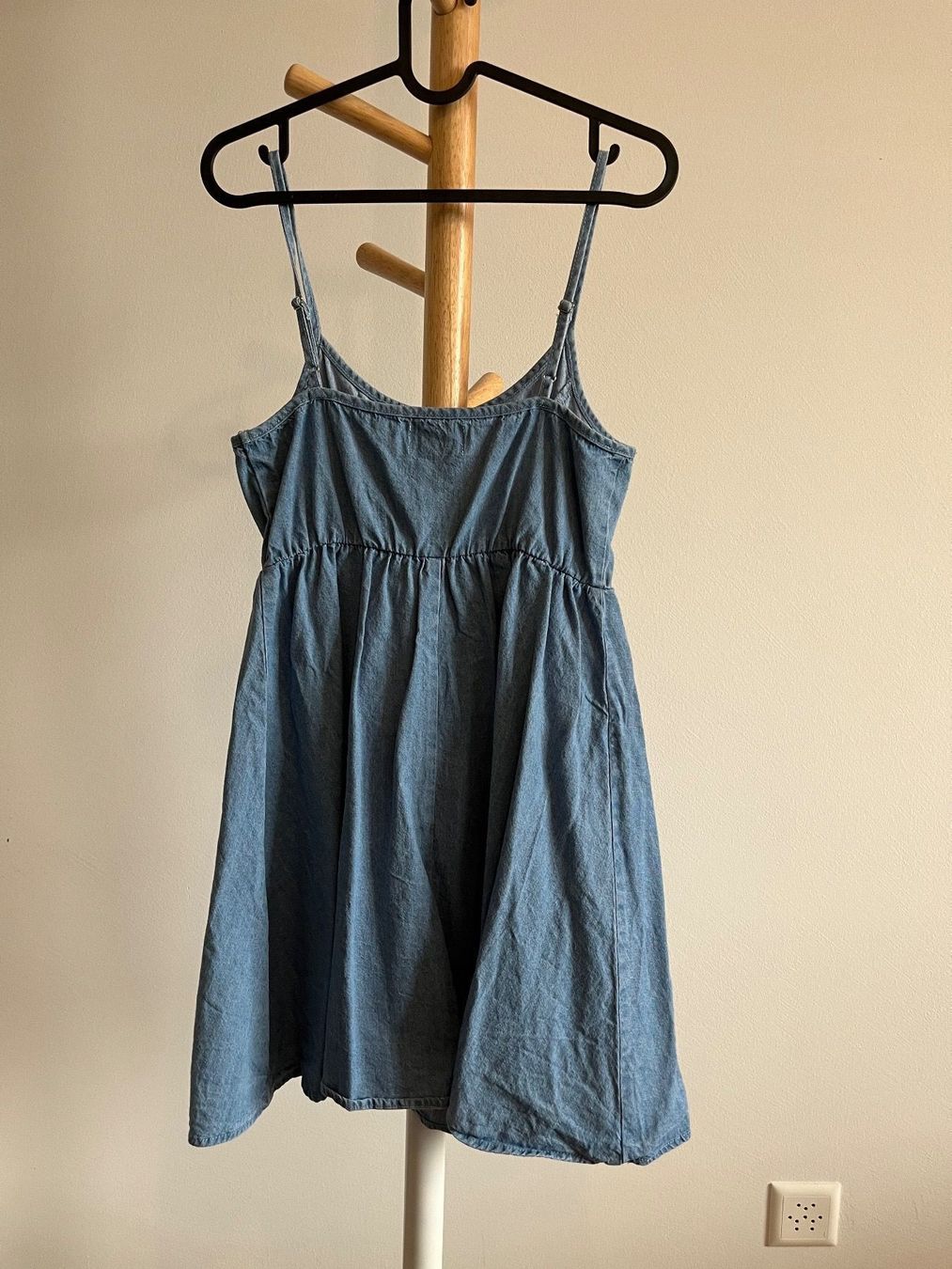 Vestiti: Jeanskleid mit Spaghettiträgern 36 – Nuovo (secondo la descrizione) da Zürich venduto da car_cr6w 1
