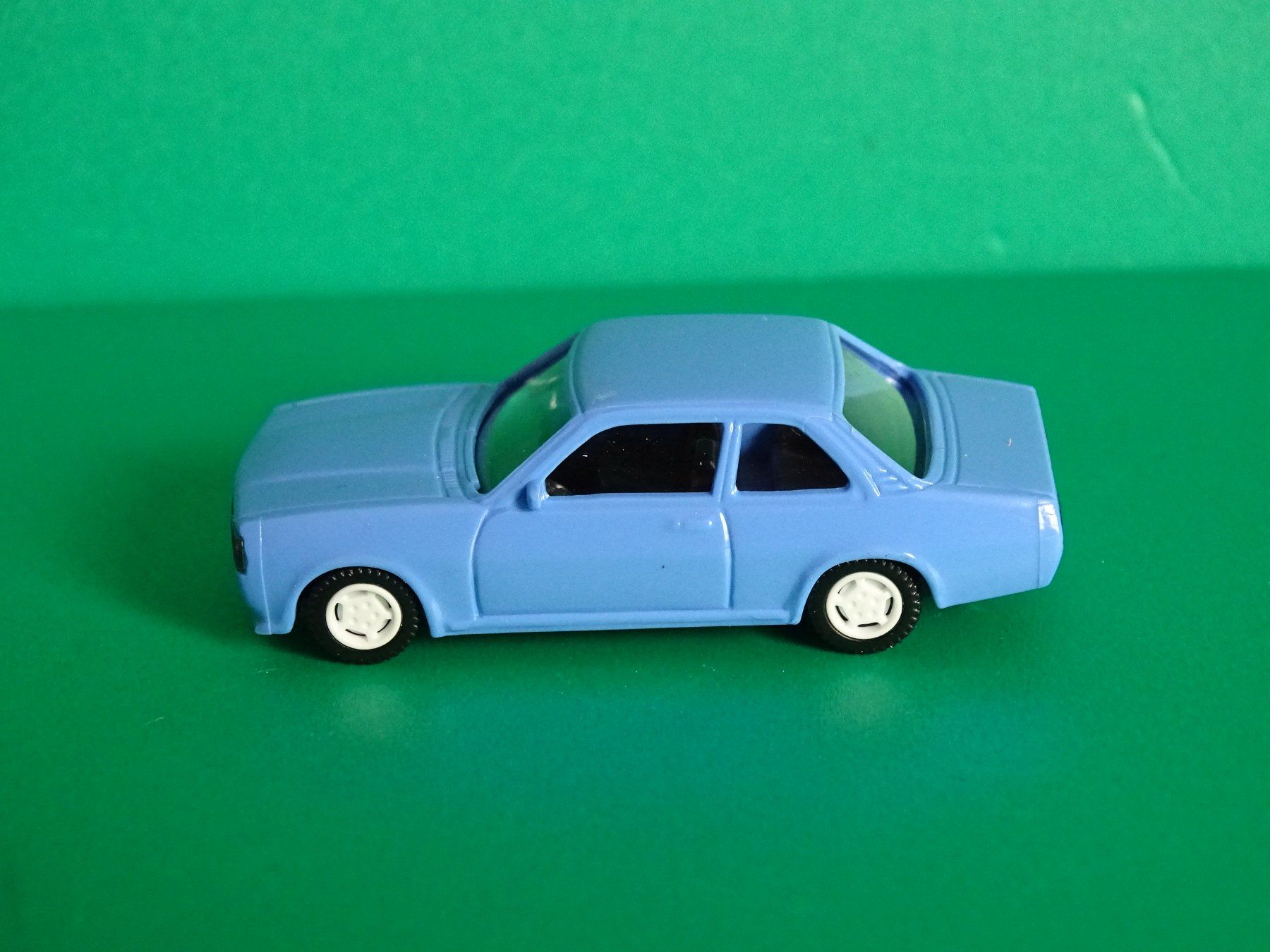 Opel Modellini d'auto: Opel Ascona von Euro Model 1/87 – Usato da Bretzwil venduto da Meex 2