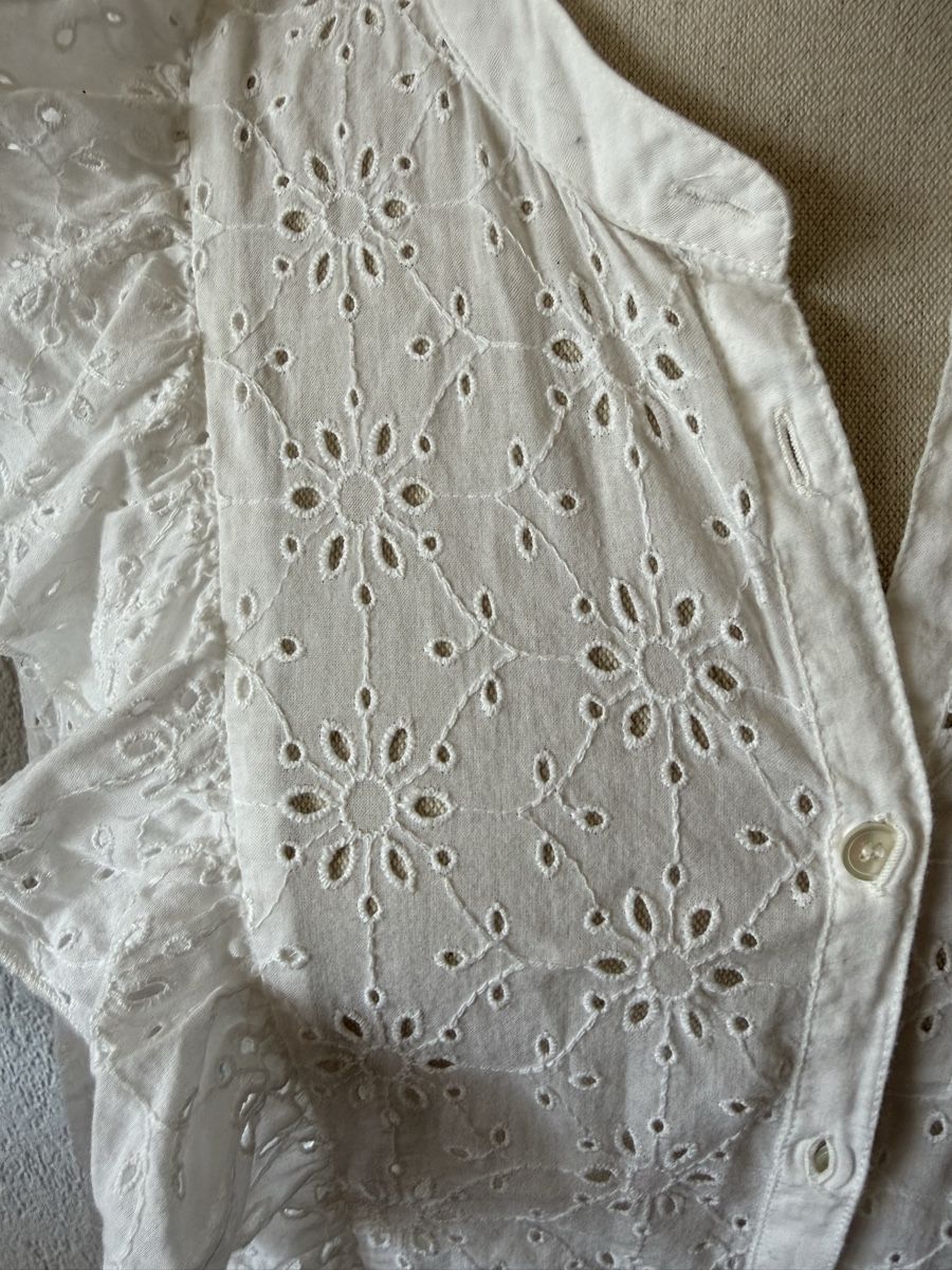 Sezane Chemisiers: Sézanne Bluse weiss Baumwolle Grösse 38 FR – D'occasion à Nidau par Preloved_Nidau 2