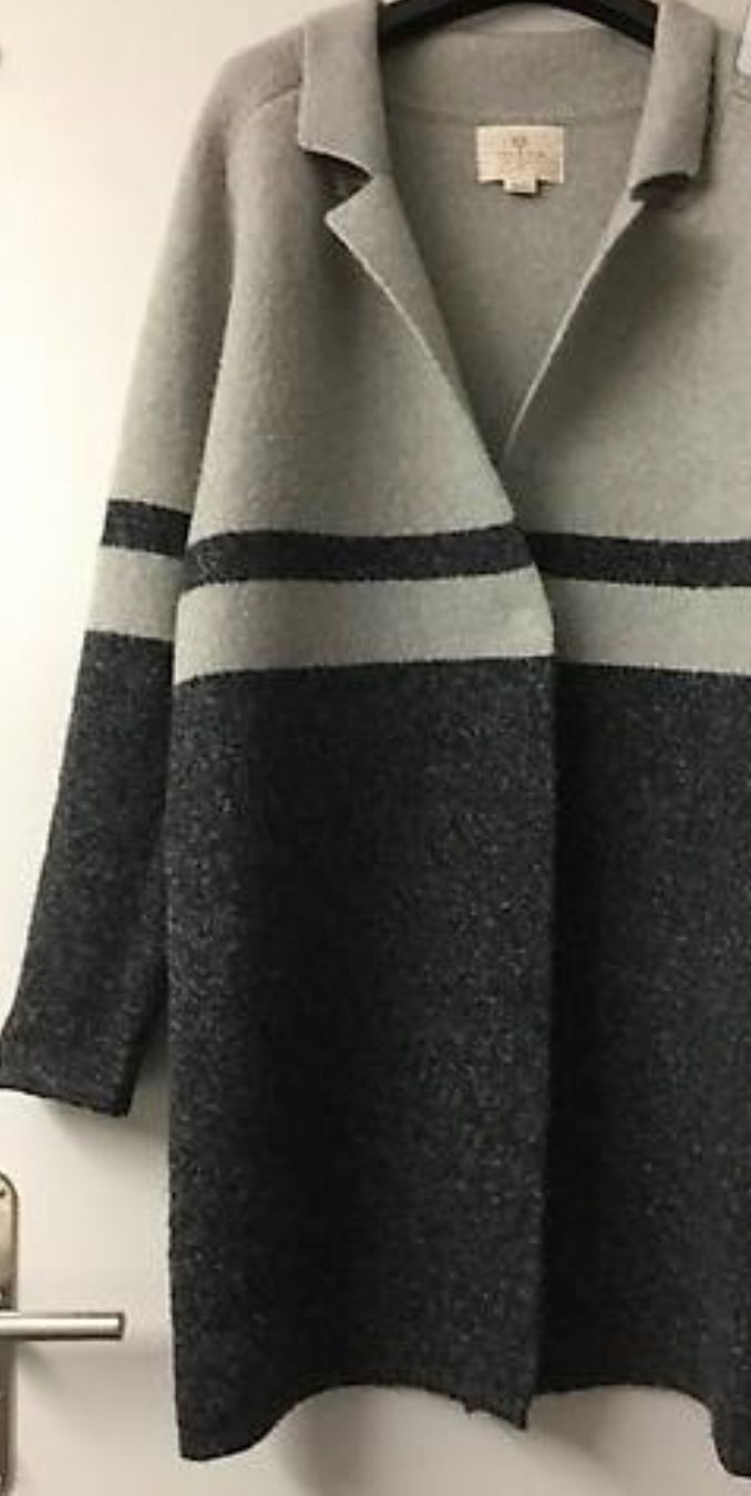 Cappotti: Strick Mantel Damen – Nuovo (secondo la descrizione) da Eschenbach LU venduto da arin91