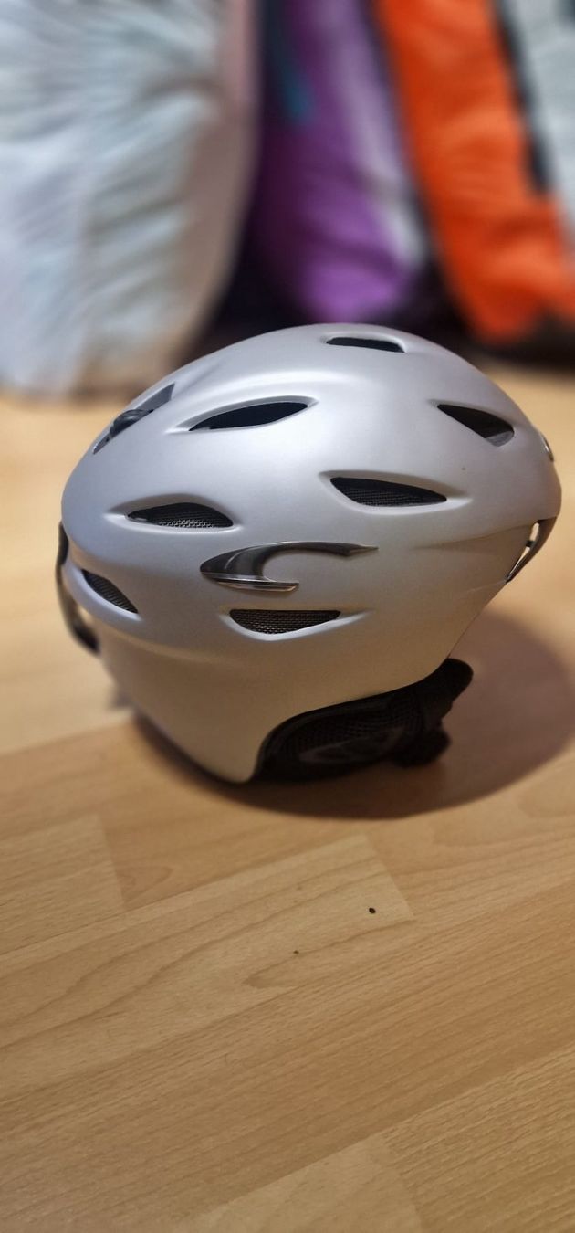 Carrera Caschi: Ski & Snowboardhelm Carrera Airflow Gr. M – Nuovo (secondo la descrizione) da Pratteln venduto da MT1976 3
