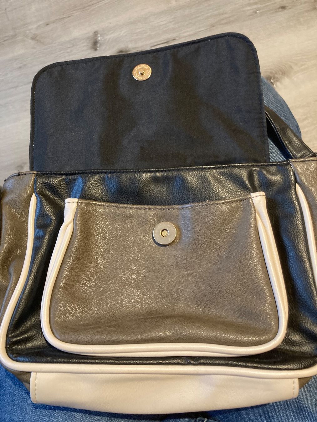 Taschen für Damen: Handtasche – Gebraucht aus Gelterkinden von froggy80 3