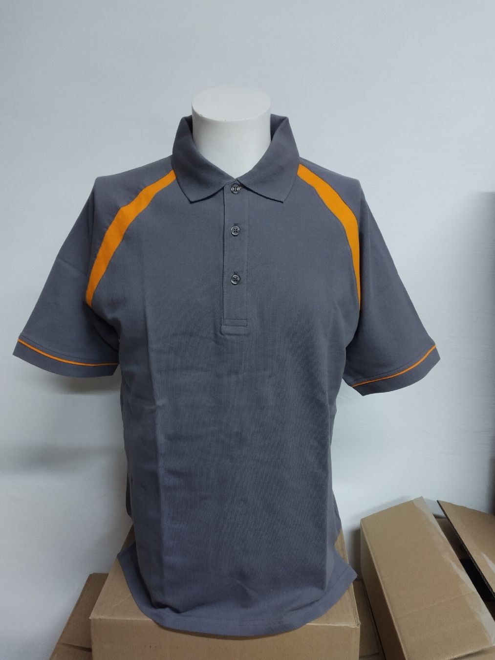 Polo-Shirts: 2 Stk. Poloshirt Gr.M – Neu und originalverpackt aus Oberhallau von puper5 1