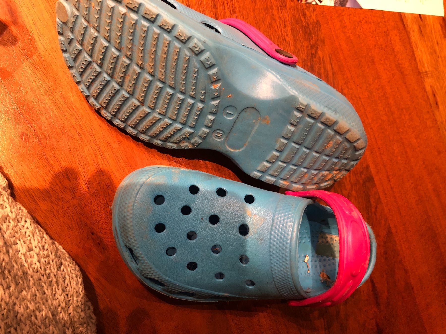 Schuhe für Jungen: Gr. 33 Sommerschuhe gebraucht – Gebraucht aus Andwil SG von schmei 1