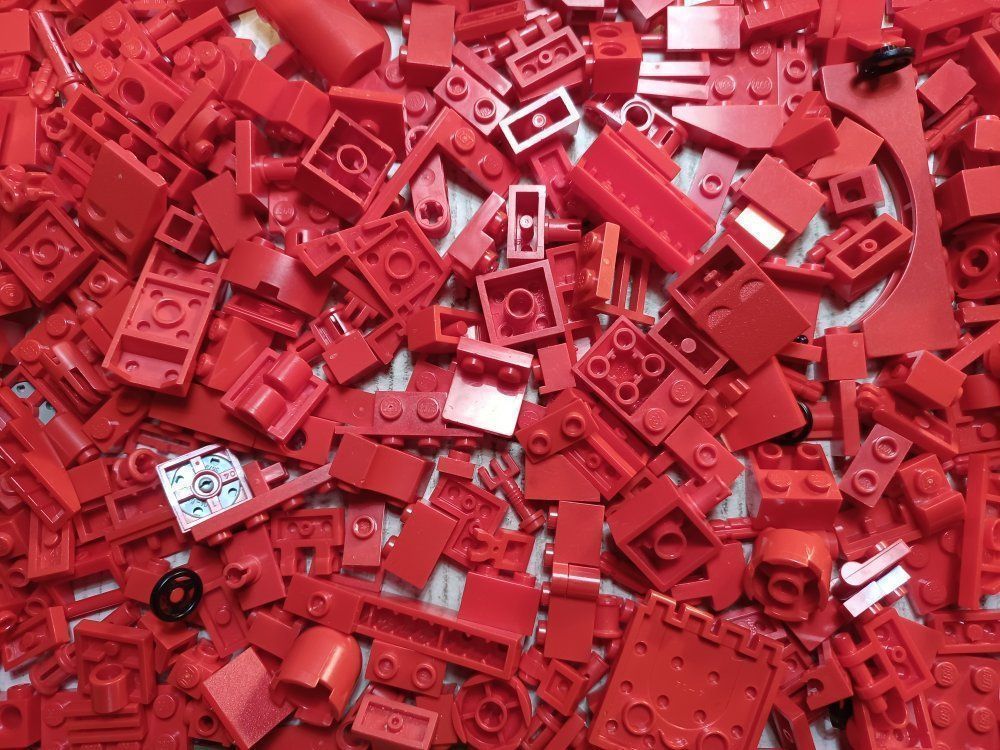 Lego Baukästen: Lego Technic 300 Rote Kleinteile -P44 – Gebraucht aus Morges von cardeman61