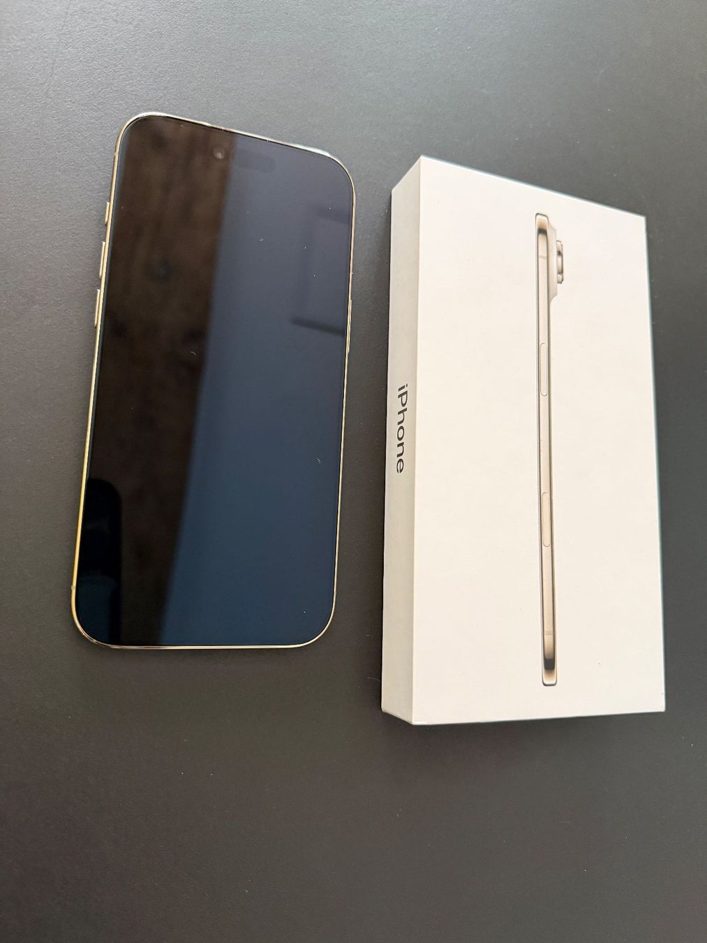 Apple Telefoni cellulari / Smartphones: iPhone Air Light Gold 256GB – Usato da Aarau venduto da Wertstueck