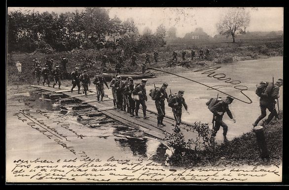 Photos, Lettres & Cartes p.: Schweizer Soldaten überqueren einen Flu – D'occasion à Berlin par bartko-reher