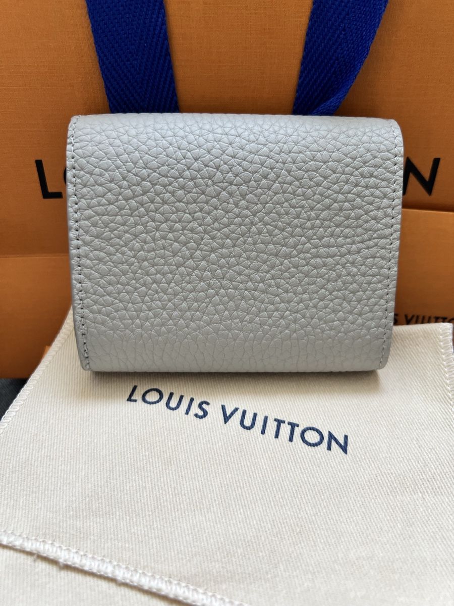 Louis Vuitton Portemonnaie: Louis Vuitton Capucines Tiny Portemnnaie - NEU – Neu und originalverpackt aus Amriswil von Austinn 3