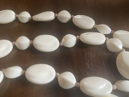 Elegante Vintage Kette, Creme Weiss, Statementkette