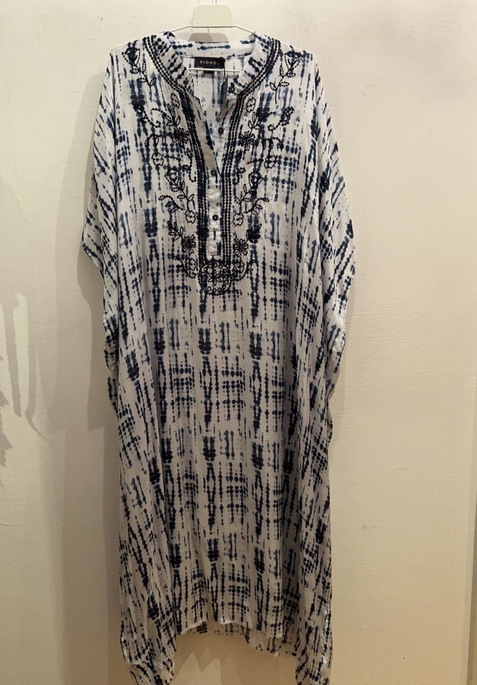 Vestiti: Caftan en 100% viscose, NEUF avec étiquette – Nuovo (secondo la descrizione) da nyon venduto da Lbabi 2