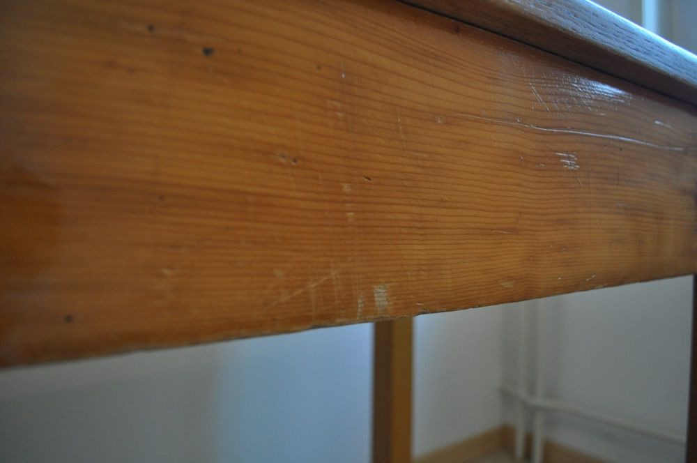Schreibtische: Antikes Schülerpult ca. Mitte 20. Jh. – Gebraucht aus Luzern von PiBu6003 2